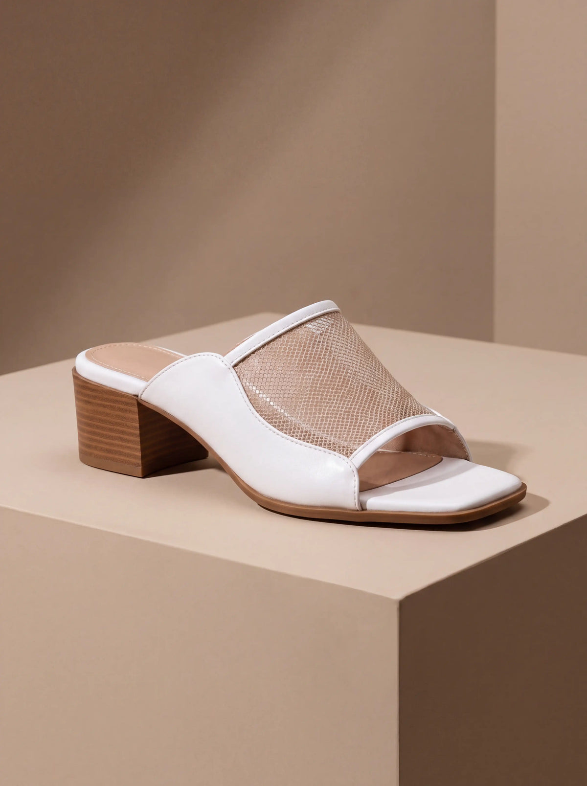RAYAN Slippers